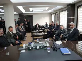 Bakan Yardımcısı Aydın, Belediye Başkanı Hallaç ile bir araya geldi
