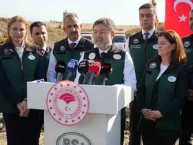 Bakan Yumaklı: "Kaybedecek bir günümüz bile yok"
