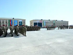 Bakü’de özel kuvvetlerin katıldığı tatbikat
