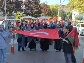 Bartın’da Sumud filosuna destek yürüyüşü
