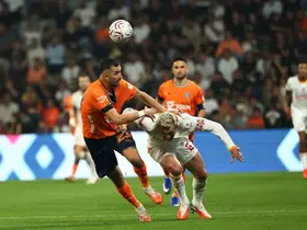 Başakşehir, sahasında Galatasaray’a karşı galibiyet hasreti 9 maça çıktı
