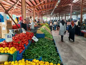 Başiskele’de pazar yerleri mercek altında
