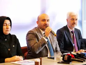 Başkan Albayrak gazetecilerle bir araya geldi
