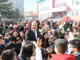 Başkan Altay yeni eğitim öğretim yılının hayırlı olmasını diledi