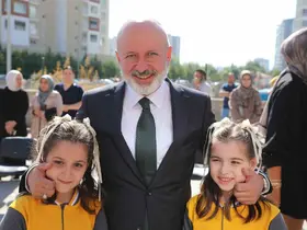 Başkan Çolakbayrakdar: "Büyük ve güçlü Türkiye’nin geleceğini inşa edecek nesiller yetiştiriyoruz"
