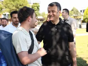 Başkan Doğan gençlerle buluştu: Petek Genç’te samimi sohbet
