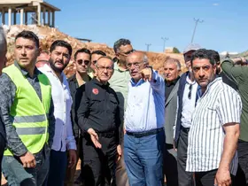 Başkan Er Doğanşehir’de deprem konutlarını inceledi
