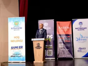 Başkan Er: "Gençlere yönelik ciddi yatırımlarımız devam ediyor"
