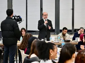 Başkan Geçit, 36 farklı ülkeden gelen uluslararası öğrencileri iftarda ağırladı
