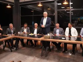 Başkan Hallaç, muhtarlarla bir araya geldi
