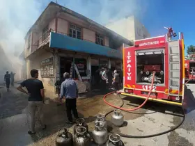 Başkan Hallaç’tan Adeviye Bulvarı’ndaki yangınla ilgili açıklama
