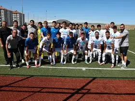 Başkan Kahveci’den genç futbolculara tam destek
