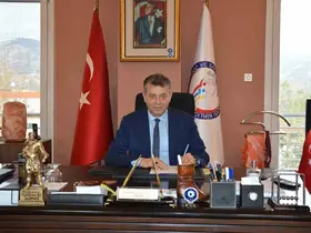 Başkan Künkcü: "Esnafın gözü 1 Ekim’de açılacak mecliste"
