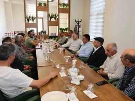 Başkan Özdoğan’dan muhtarlar ile eğitim istişaresi
