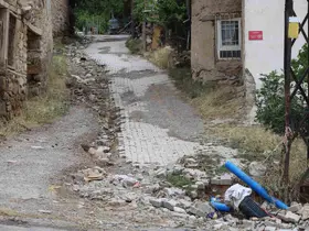 Başkan Öztürk, Derebağ Mahallesi’nde incelemelerde bulundu
