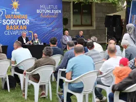 Başkan Pekyatırmacı Şeyh Şamil ve Mehmet Akif mahallelerinde vatandaşların sorularını cevapladı