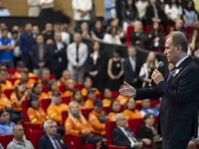 Başkan Seçer: "Mersin’i sahiplenen bir belediyecilik anlayışımız var"
