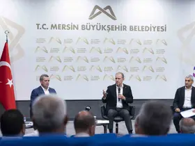 Başkan Seçer, Silifke muhtarlarıyla bir araya geldi
