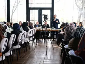 Başkan Taşkın, AK Parti Kadın Kolları Mahalle Başkanları toplantısına katıldı
