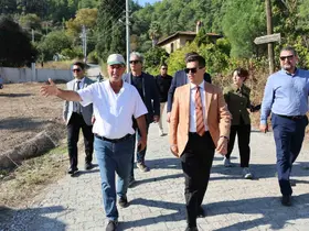 Başkan Ünlü Çetibeli’nde yol çalışmalarını inceledi
