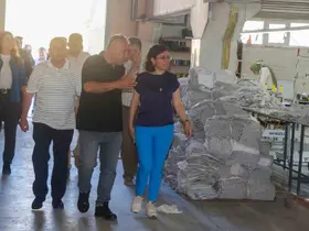 Başkan Vekili Özkan Dokumacılar Sitesi esnafını ziyaret etti
