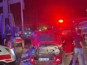 Batman’da iki otomobil çarpıştı: 3 yaralı
