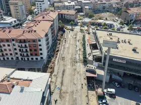 Battalgazi Belediyesi konteynerlerin kaldırıldığı alanlarda temizliği sürdürüyor

