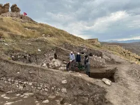 Bayburt Kalesi’nde arkeolojik kazılar sürüyor: Tarih İlk Tunç Çağı’na uzanıyor

