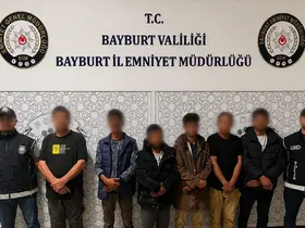 Bayburt’ta 6 düzensiz göçmen yakalandı
