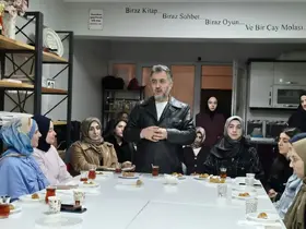 Bayburt’ta üniversite öğrencileriyle hadis sohbeti yapıldı
