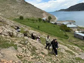 BEDOSK, Van’ın saklı güzelliklerinden biri olan İnköy’e yürüyüş düzenledi
