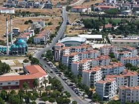Bergama’da yollar yenileniyor, ulaşım daha güvenli hale geliyor
