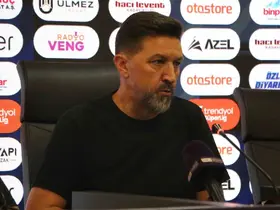 Besnik Hasi: "Ayaklarımızın yere basması gerekiyor"
