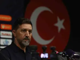 Besnik Hasi: "İlk 25 dakikada oyunu kaybettik"
