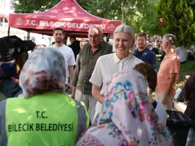 Bilecik’te binlerce kişiye aşure dağıtıldı
