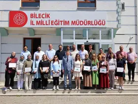 Bilecik’te Harezmi öğretmenlerine sertifika verildi
