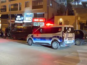 Bilecik’te kız arkadaşına sarılan şahsı bıçaklayan kişi olay yerinden kaçtı
