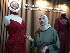Bir kadının iğnesinden dökülen zarafet
