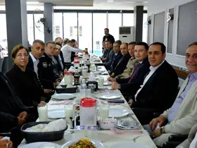 Birecik’te muhtarlar onuruna yemek programı düzenlendi
