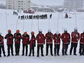Bitlis’te çığ tatbikatı gerçeğini aratmadı
