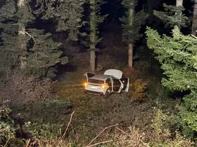 Bolu’da otomobil uçuruma uçtu: 4 yaralı
