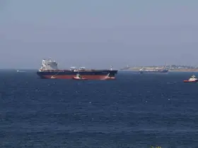 Boş ham petrol tankeri Çanakkale önlerinde dümen arızası yaptı
