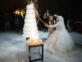Boyları küçük, aşkları çok büyük
