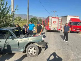 Bozdoğan’da otomobil, kamyonla çarpıştı: 1 yaralı