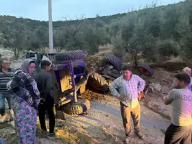 Bozdoğan’da traktör devrildi: 1 yaralı
