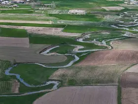 Bozkırda nadir görülen menderes ıslah öncesi dron ile görüntülendi
