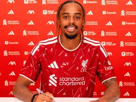 Bradley Barcola, Liverpool’da
