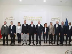 BTÜ Denizcilik Fakültesi’nde yeni dönem Bakan Yardımcısı Durmuş Ünüvar’ın dersiyle başladı
