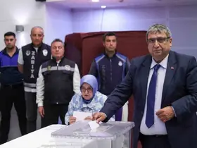 Buca Belediyesi’nde Başkanvekili CHP’li Hüseyin Benzer oldu

