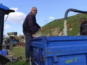 Buldan’da dolan gölet çiftçinin can suyu oldu
